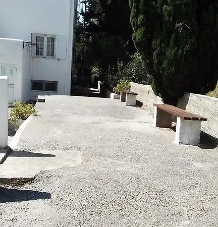 γκαρσονιέρα